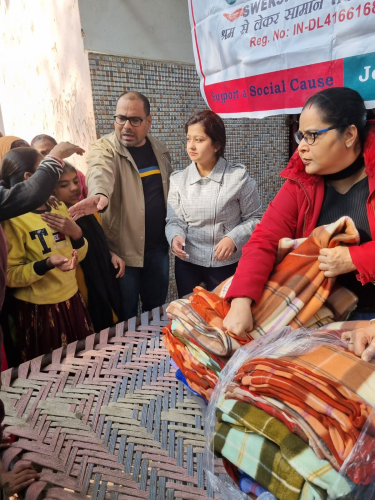 Blankets Distribution